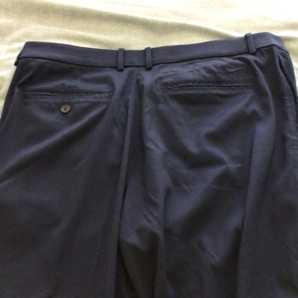 Nike dri fit Golf pants 38x32 - Picture 4 of 4